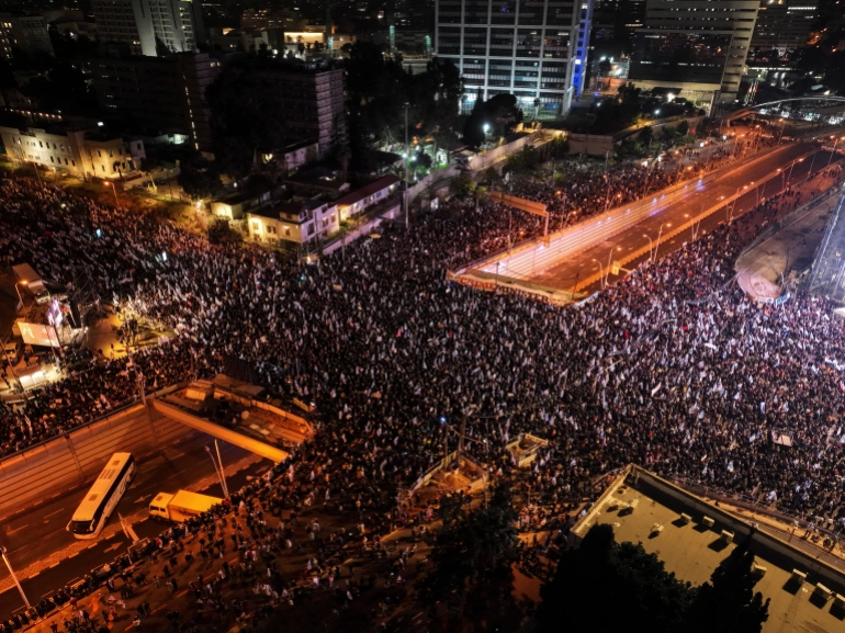 Thousands Hold Rallies Against Netanyahu's 'legal Reforms' For 10th ...