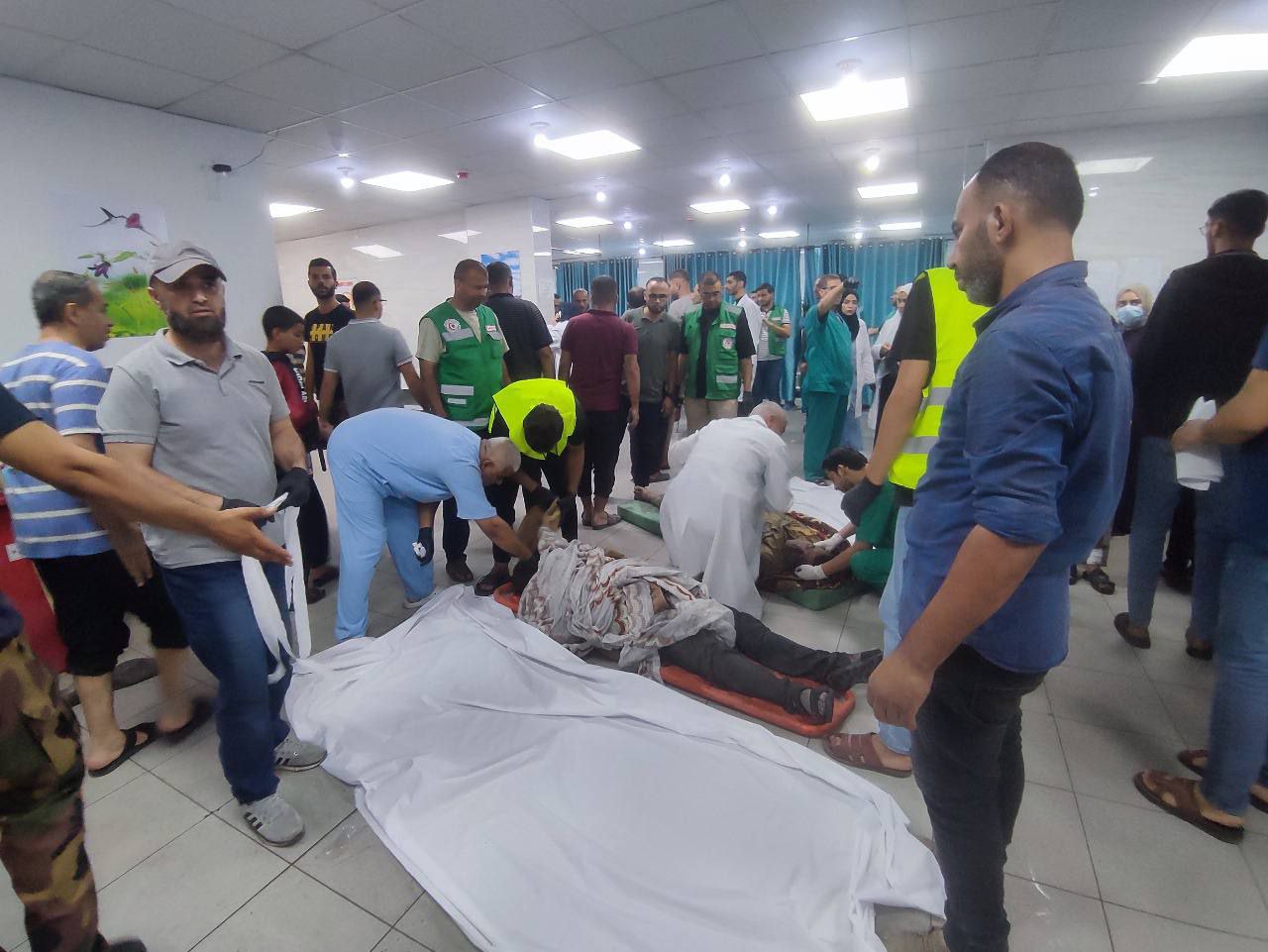 Photos: Dozens Martyred, Wounded In Israeli Bombing On Beit Lahia, N Gaza